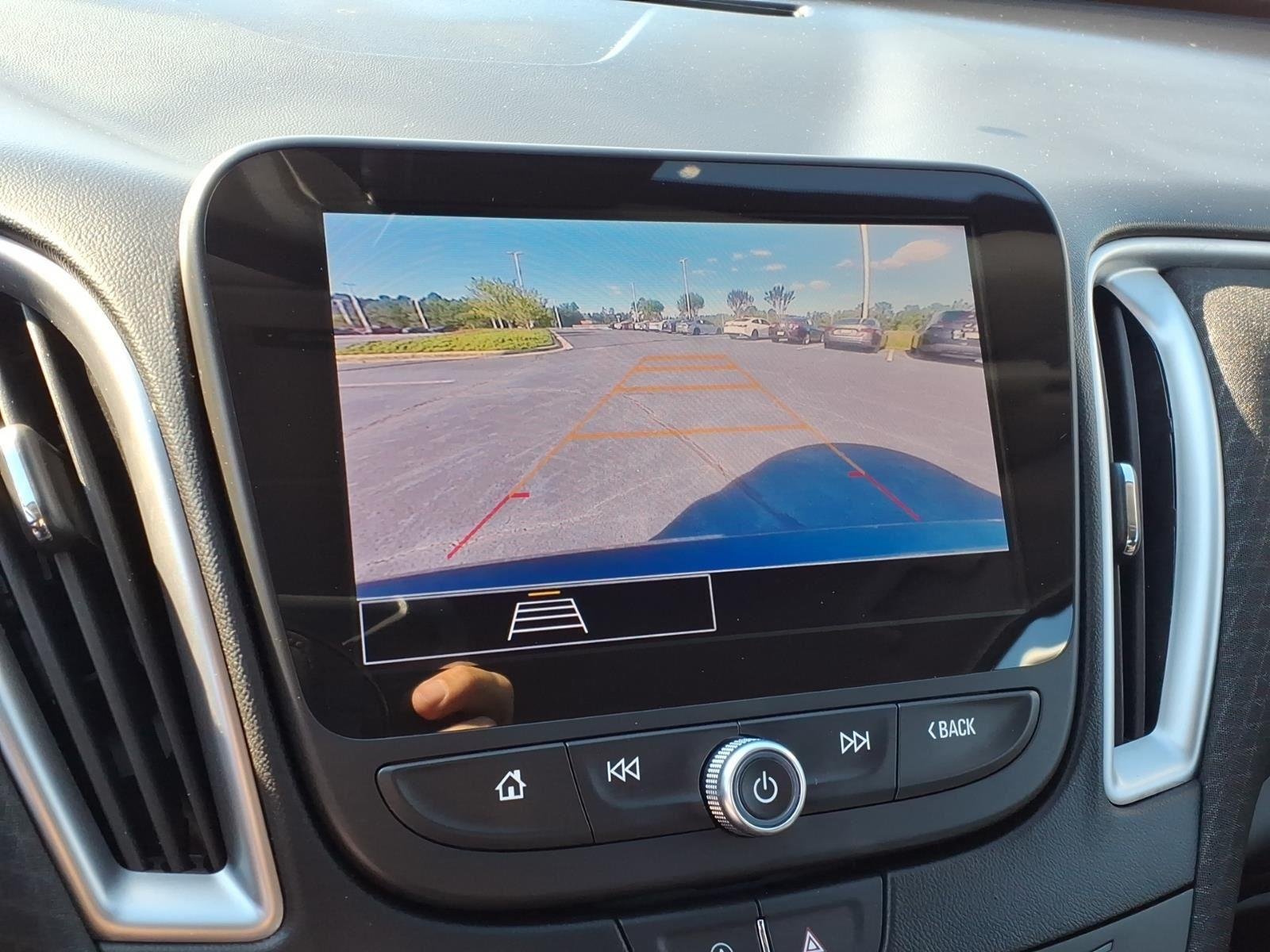 Used 2025 Mosaic Black Metallic Chevrolet LT image 4