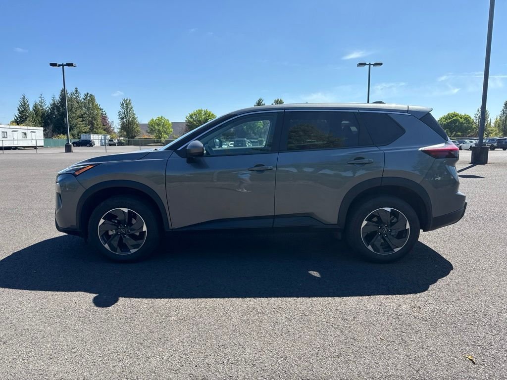Used 2024 Gun Metallic Nissan SV image 4