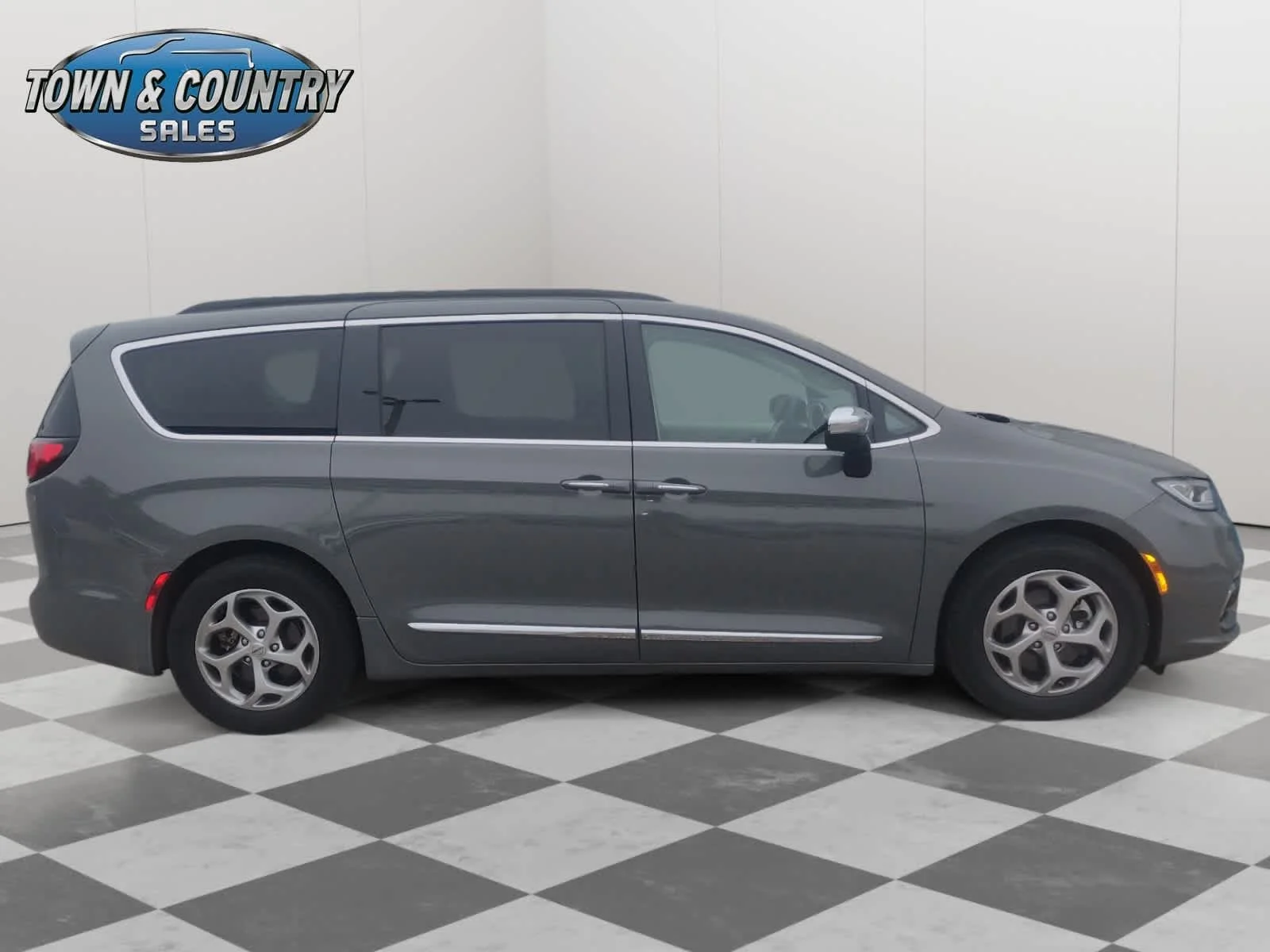 2023 Chrysler Pacifica Limited - Photo 7