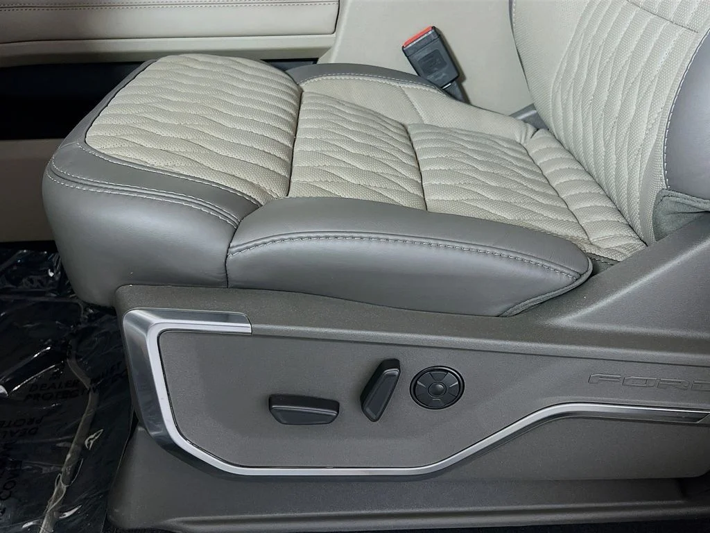 New 2026 Avalanche Ford Platinum image 23