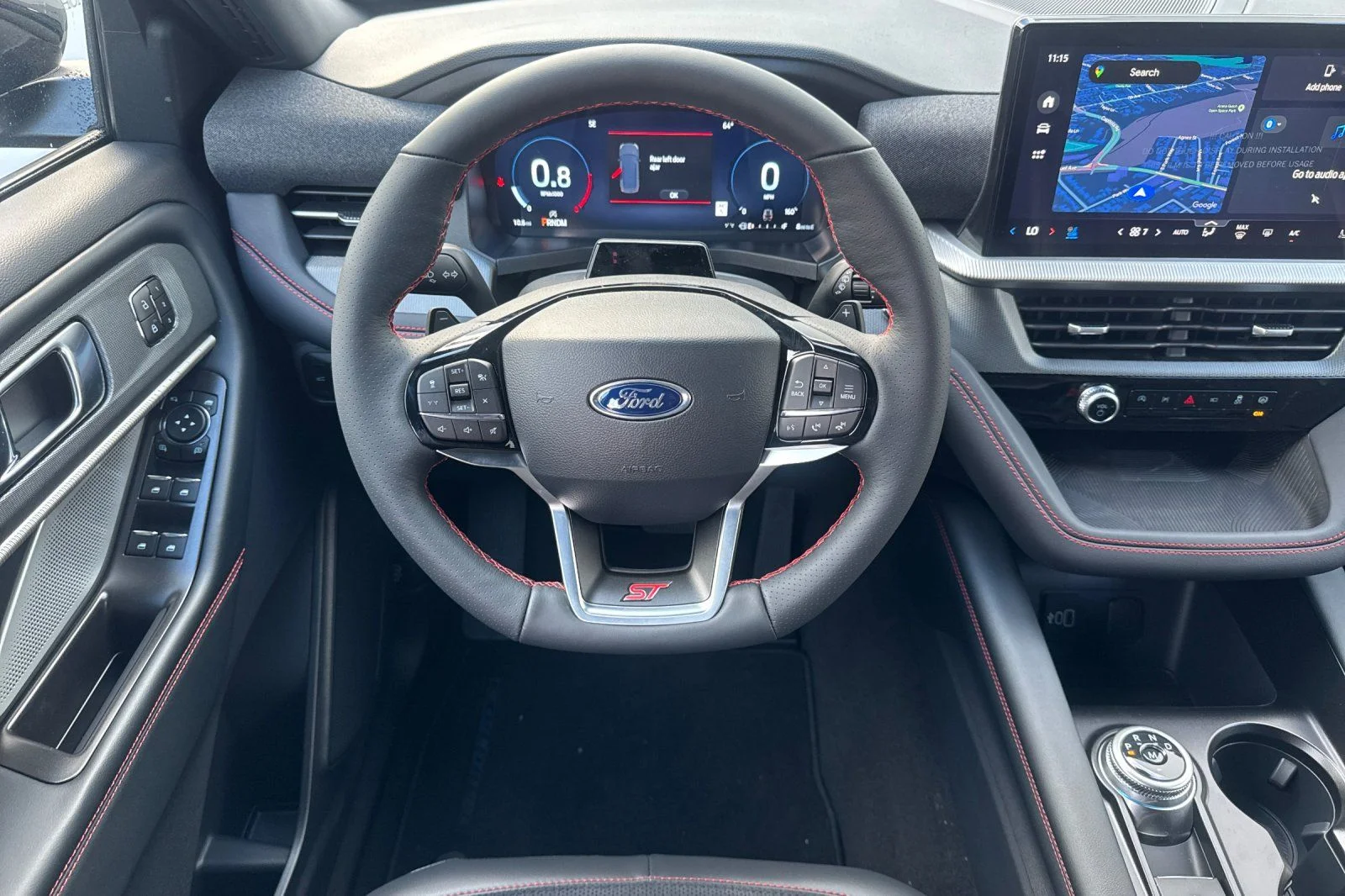 2026 Ford Explorer ST - Photo 17