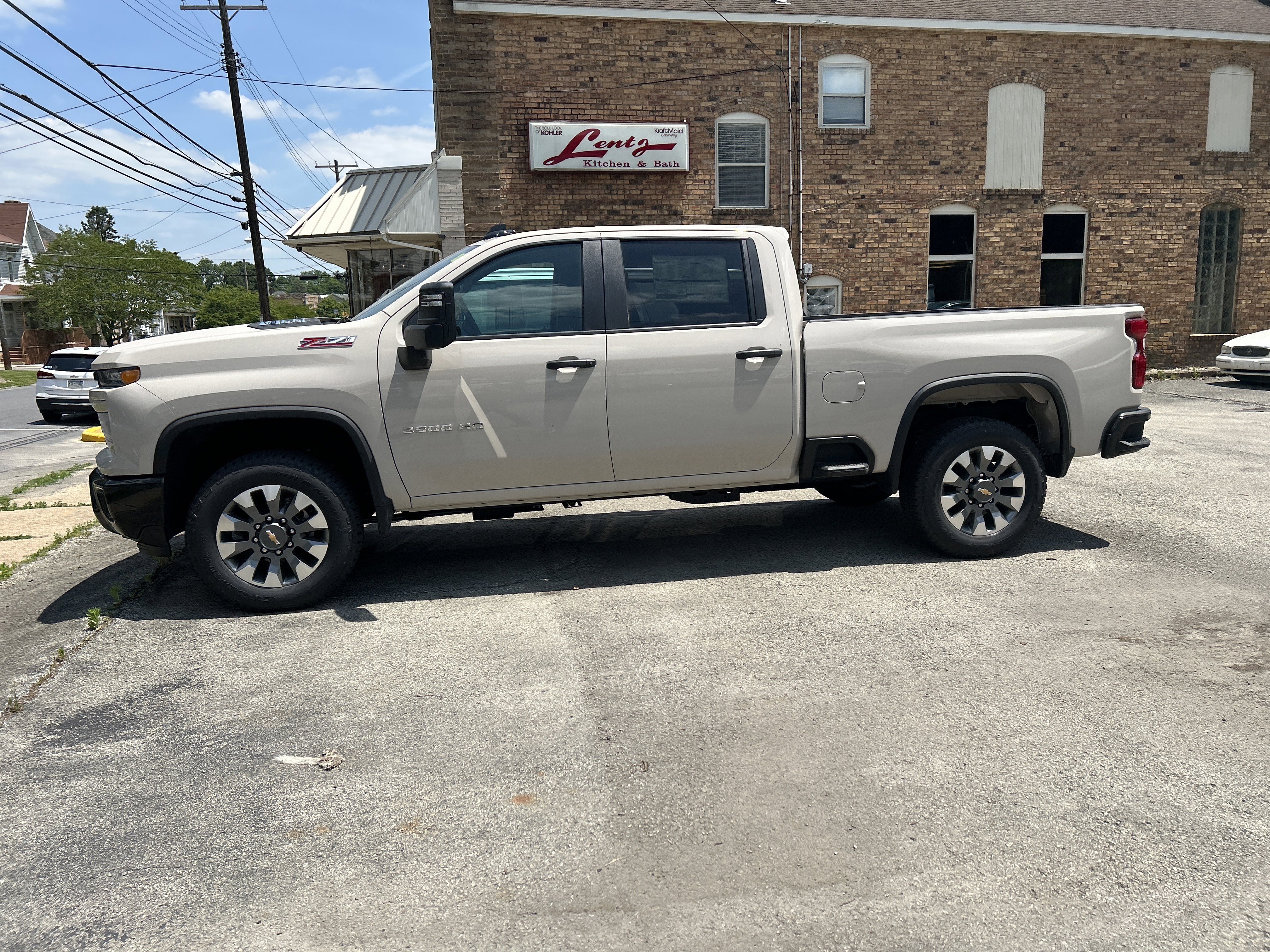 2026 Chevrolet Silverado 2500 HD Custom - Photo 8