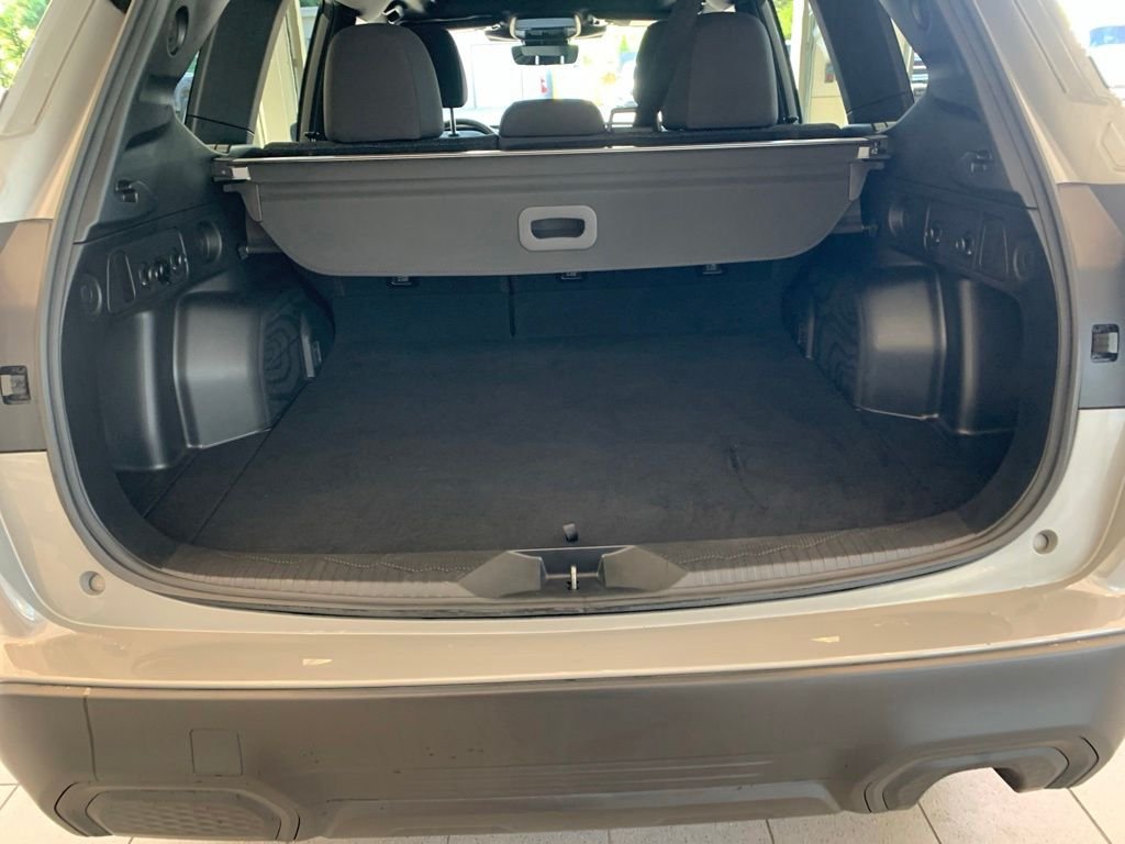 2025 Subaru Forester Premium - Photo 14