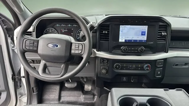 Used 2023 White Ford XL image 12