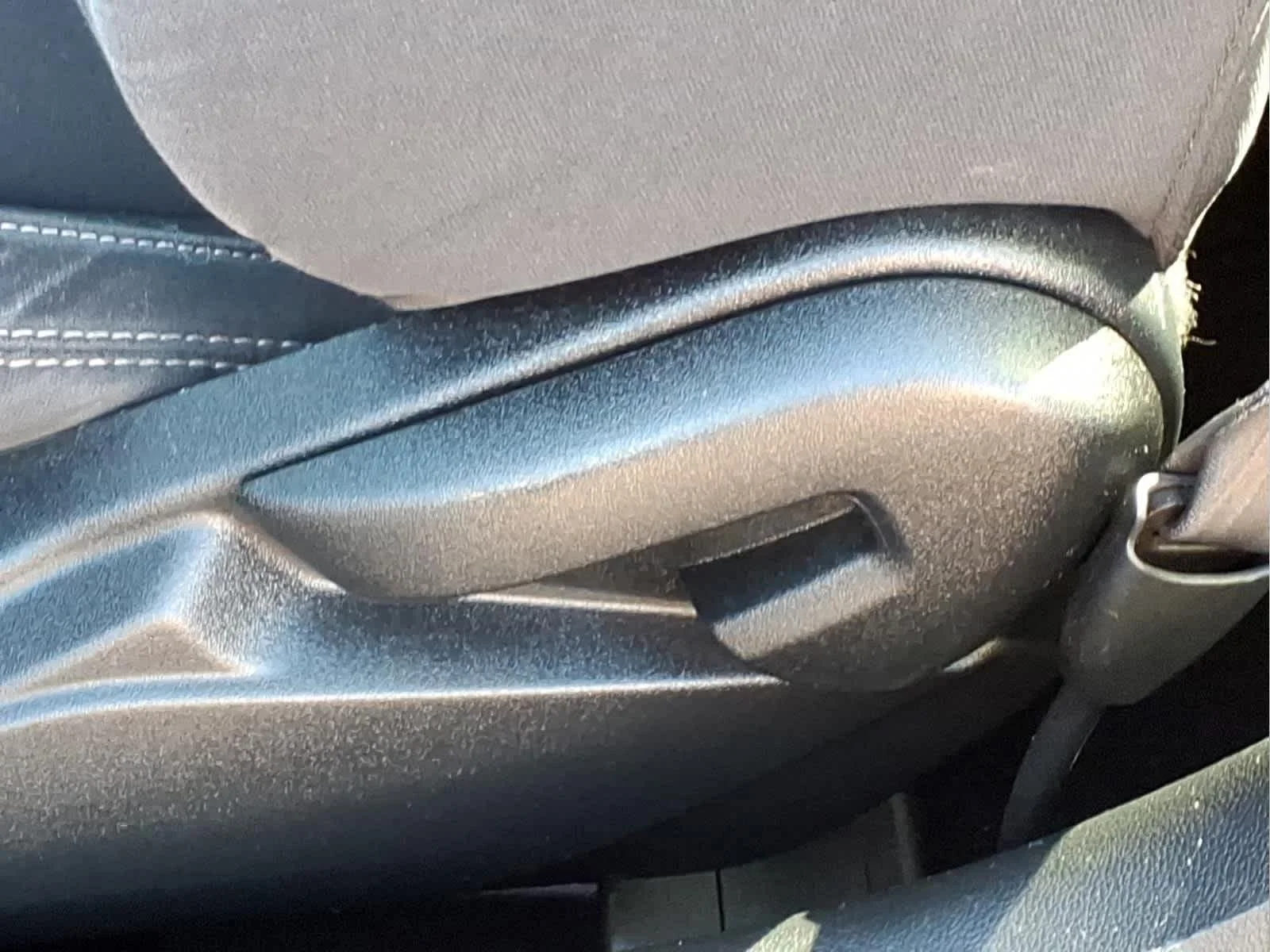 Used 2019 Shadow Black Ford EcoBoost image 17