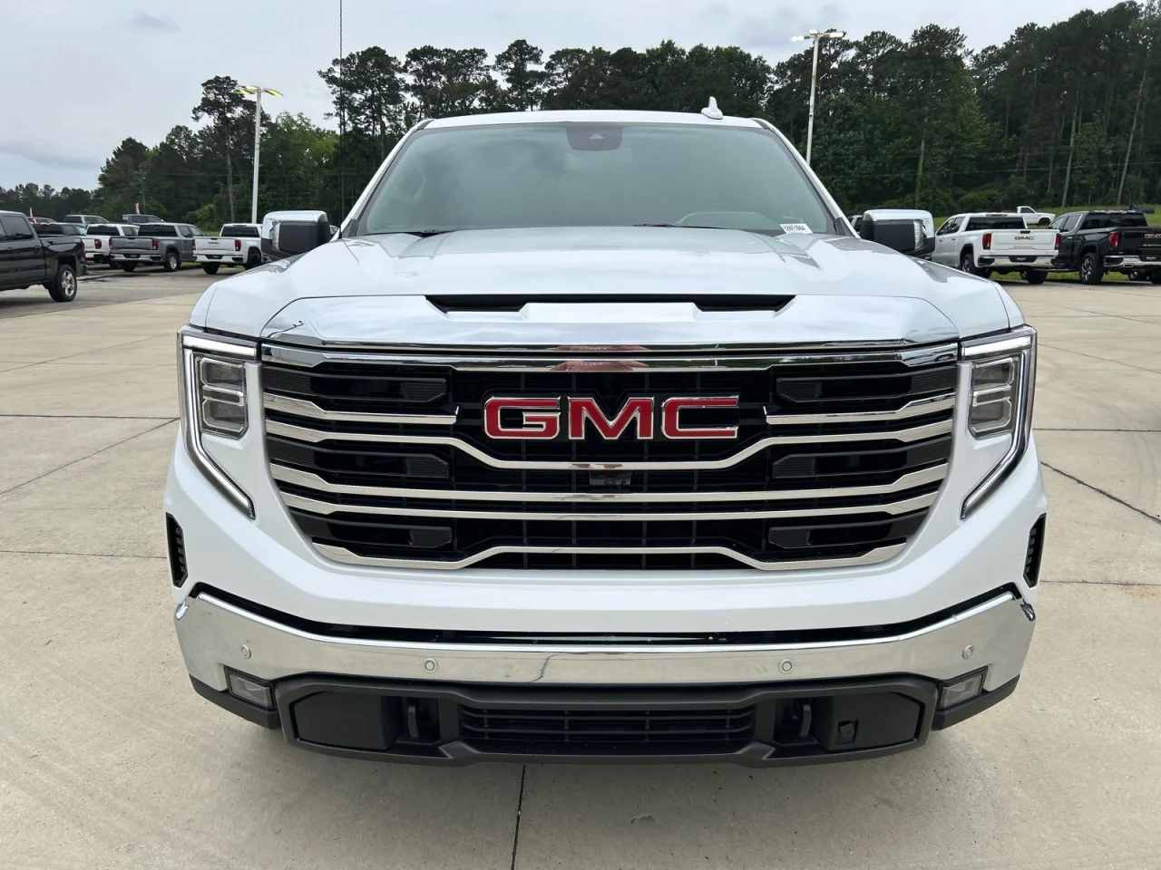 New 2026 Summit White GMC SLT image 5