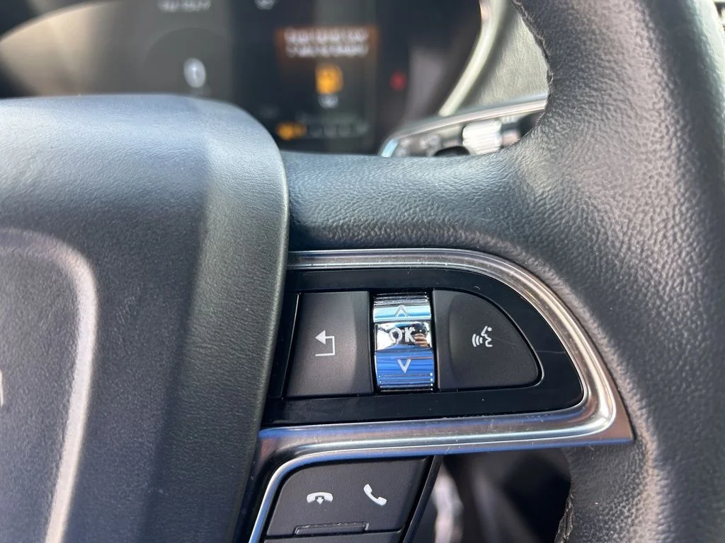 Used 2020 Gray Lincoln Standard image 44