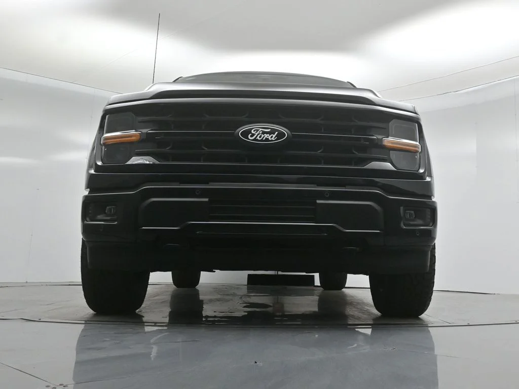 New 2026 Agate Black Metallic Ford XLT image 43