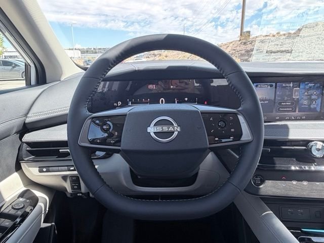 New 2026 Everest White Pearl TriCoat Nissan SV image 9
