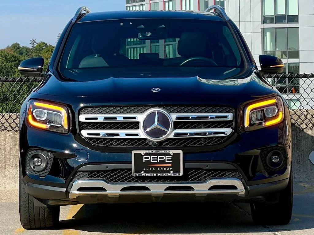 Certified Used 2023 Black Mercedes-Benz GLB 250 image 3