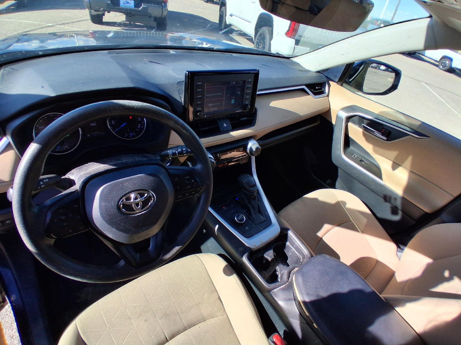 Used 2021 Midnight Black Metallic Toyota XLE image 15