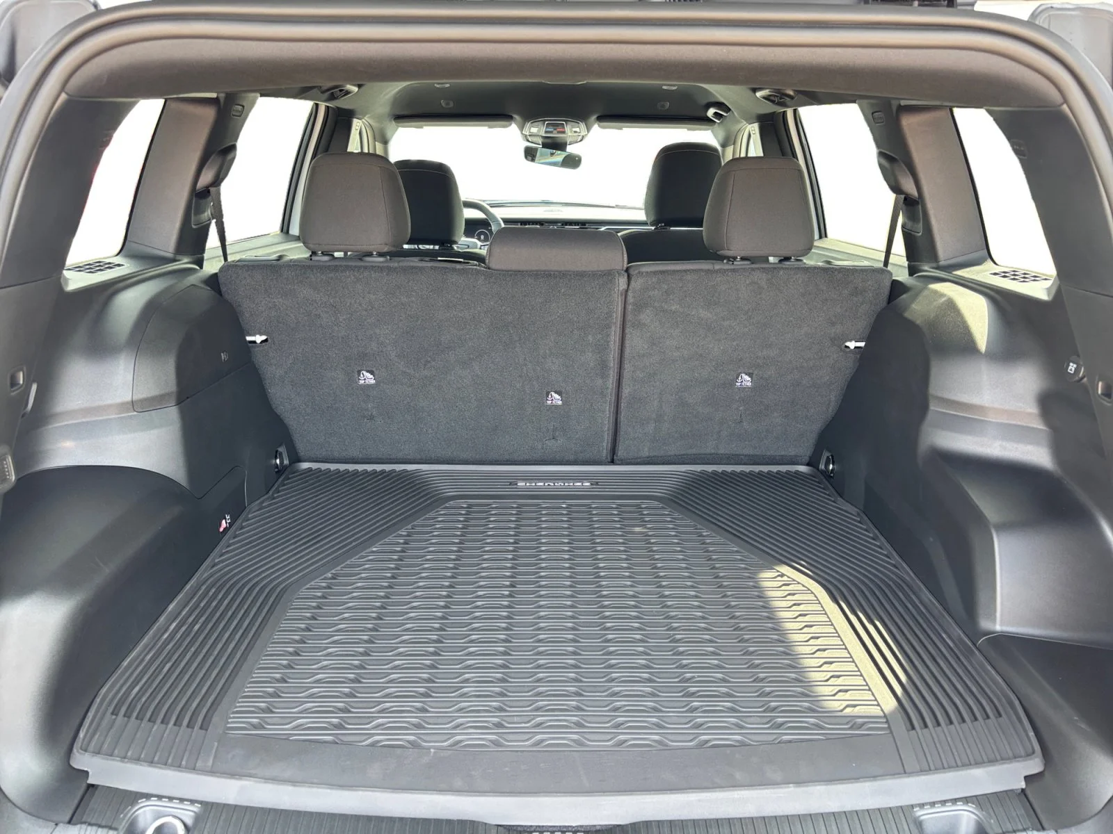 New 2026 Bright White Jeep Laredo image 19