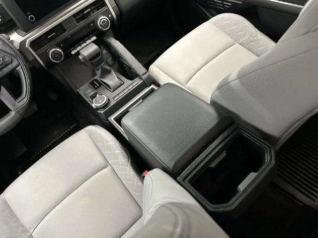 Used 2024 Blue Toyota SR5 image 22