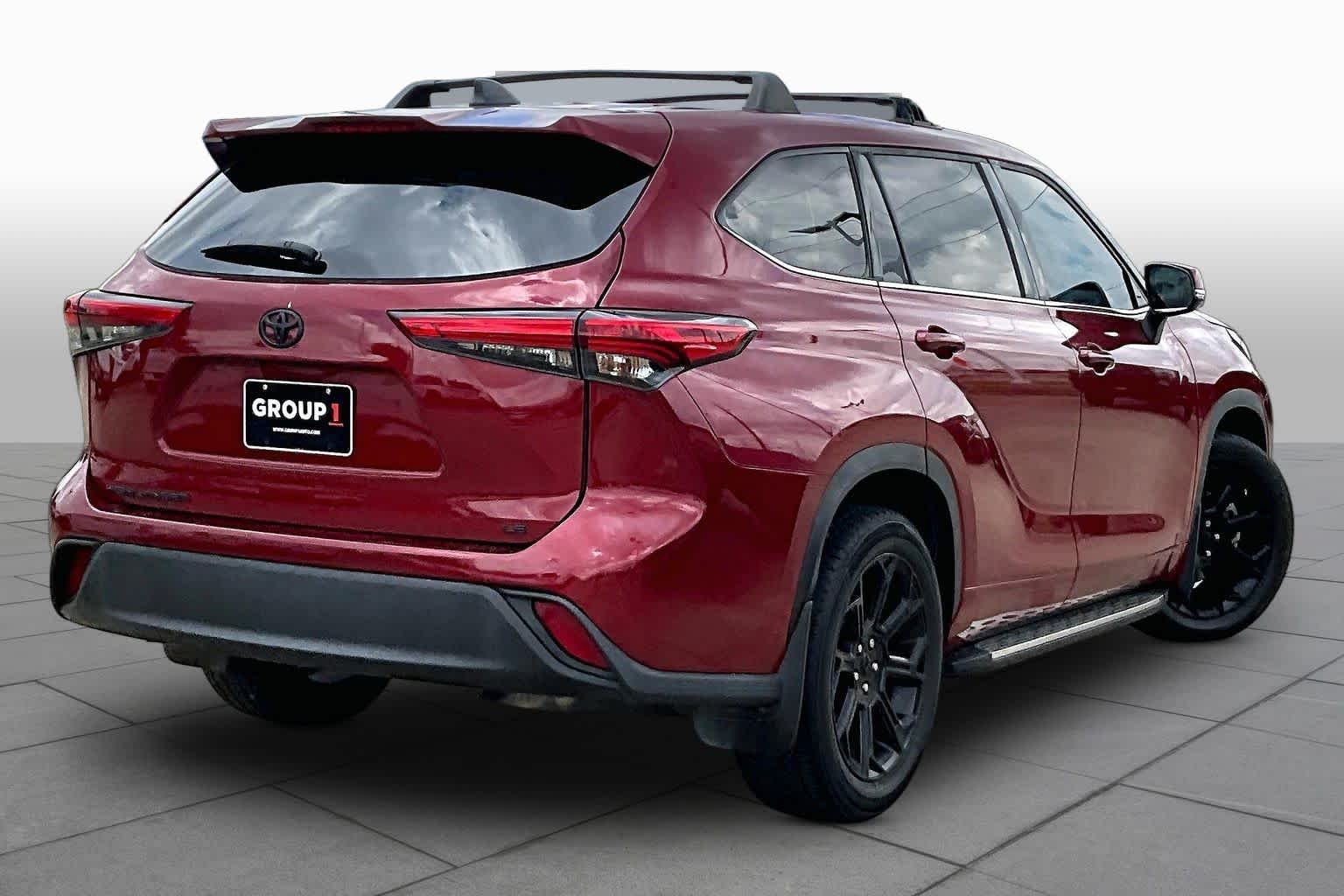 Used 2022 Ruby Flare Pearl Toyota LE image 13