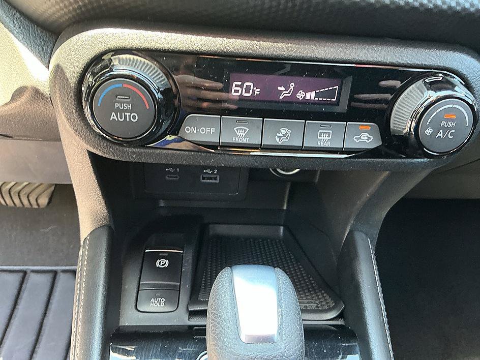 Used 2022 Gray/Super Black Nissan SV image 17