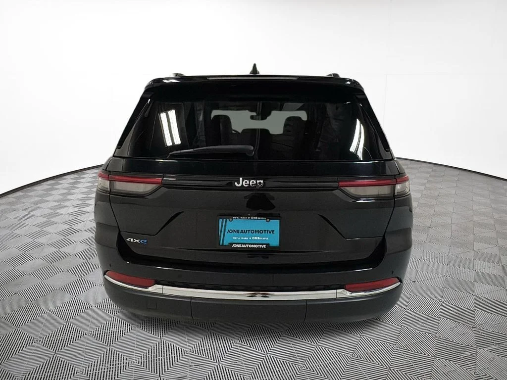 Certified Used 2024 Black Jeep 4xe image 10