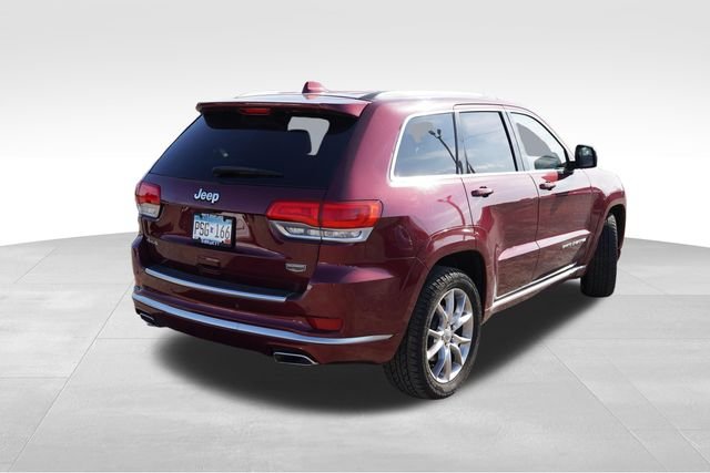 Used 2016 Red Jeep Summit image 3