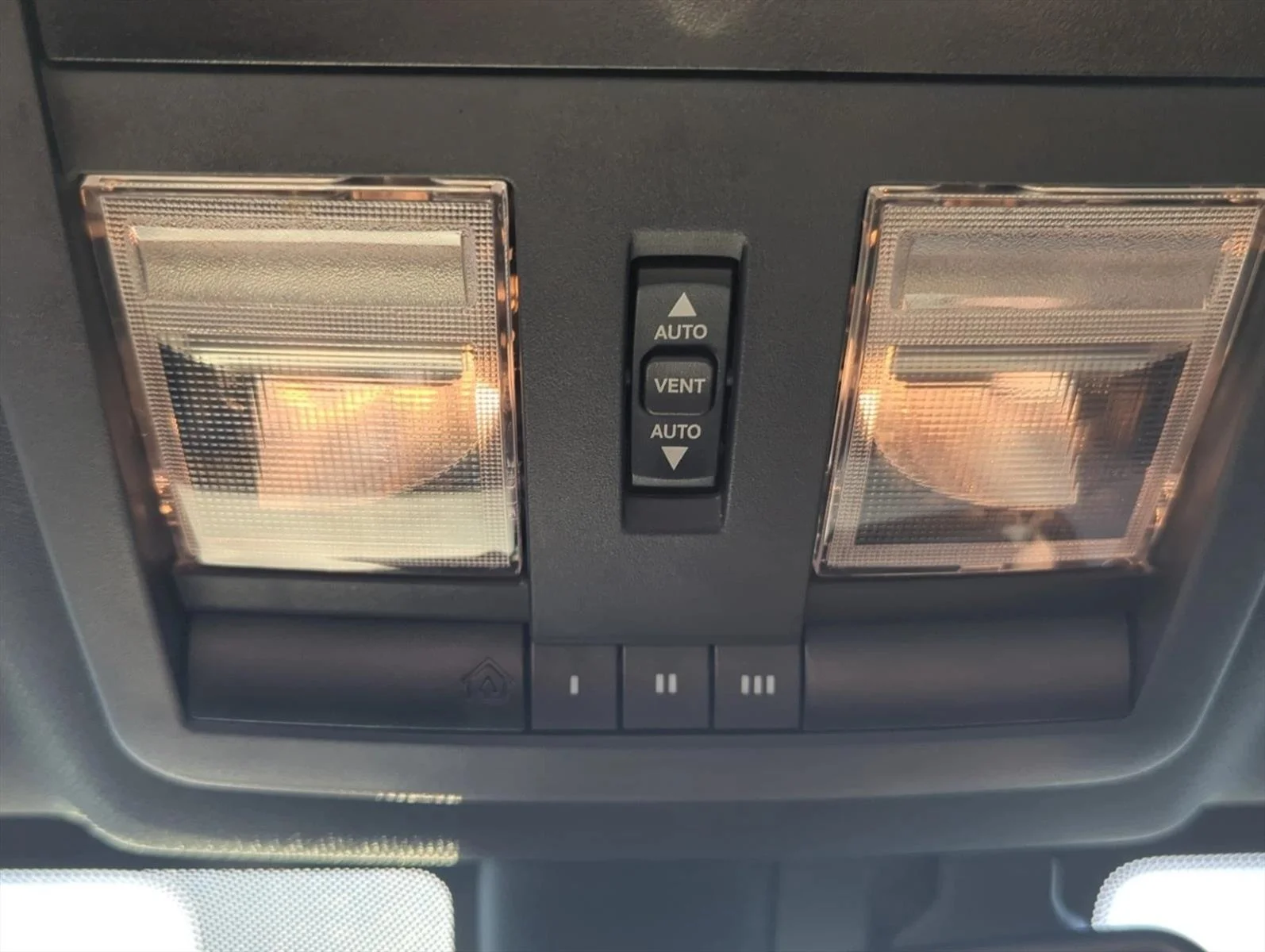 Used 2019 B5 Blue Pearlcoat Dodge SRT Hellcat image 21