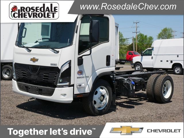 2025 Chevrolet Low Cab Forward's photo