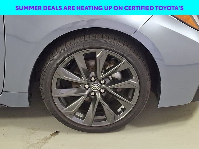 Used 2025  Toyota XSE image 9