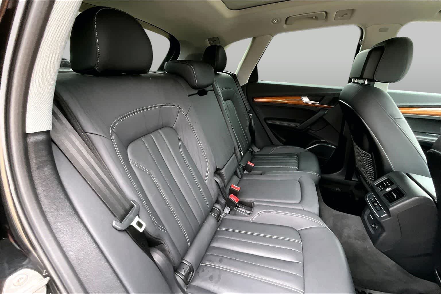 Used 2022 Mythos Black Metallic Audi S line Premium Plus image 19
