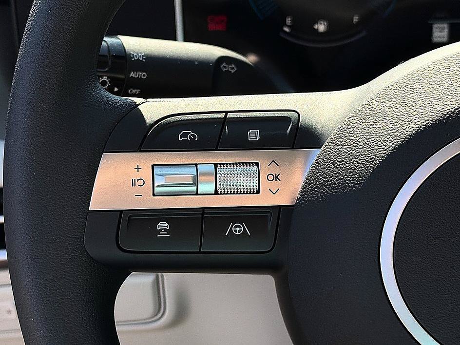 New 2026 Ecotronic Gray Hyundai SE FWD image 13