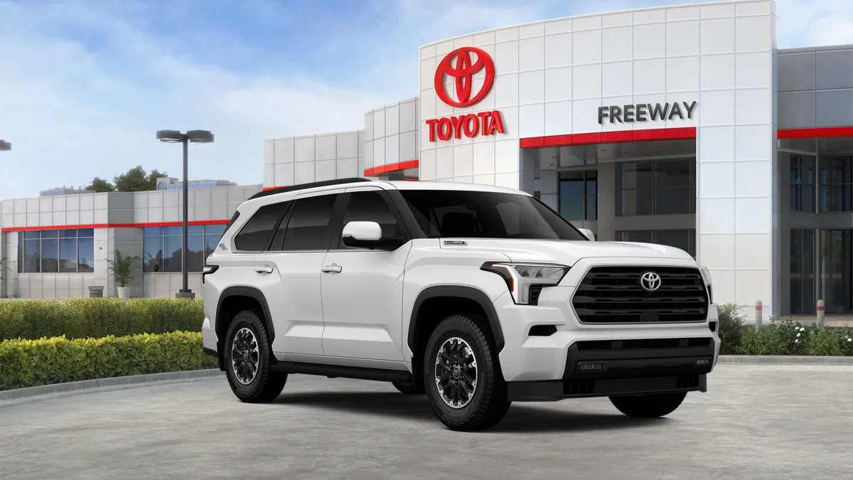 New 2026 Ice Cap Toyota SR5 image 15
