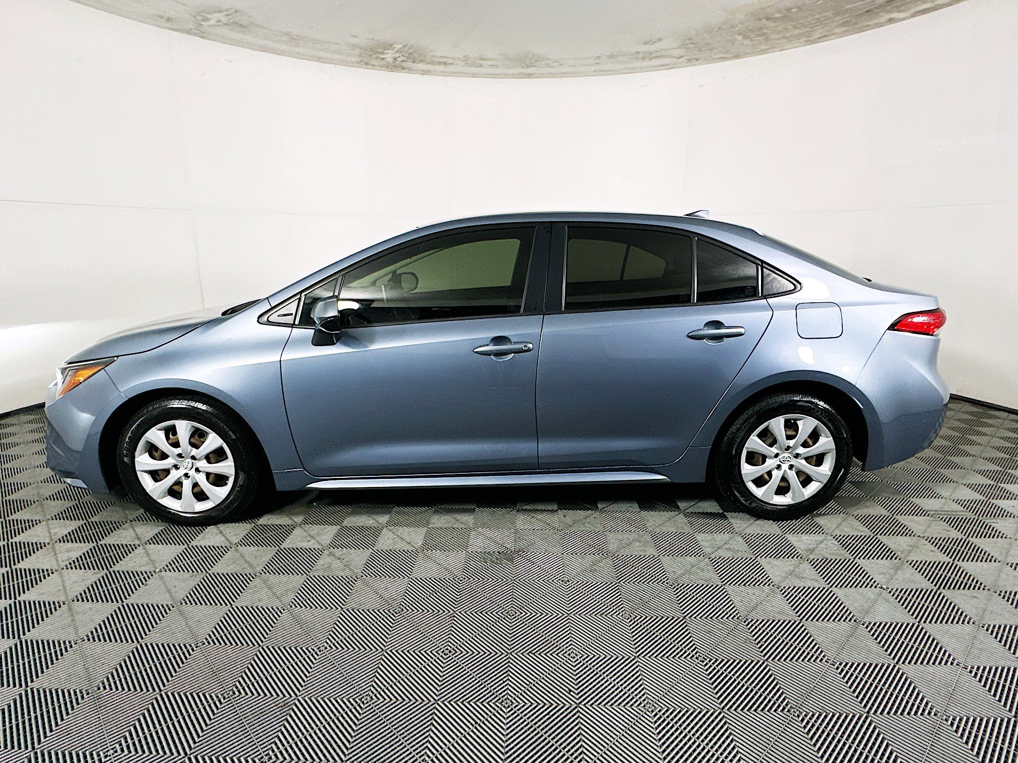 2021 Toyota Corolla thumbnail 8