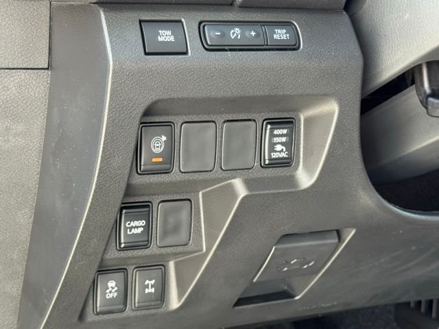 New 2026 Gray Nissan PRO-4X image 25