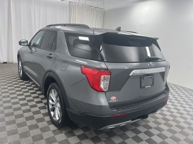 2023 Ford Explorer XLT 4WD's photo