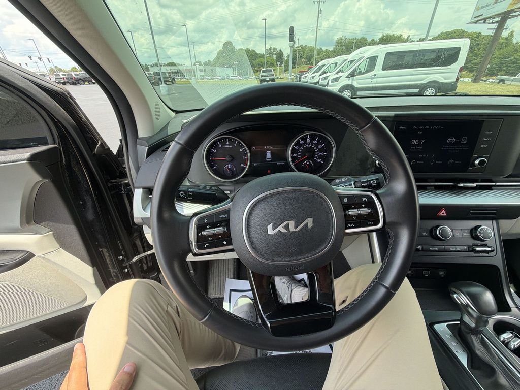 Used 2024 Black Kia LX image 20