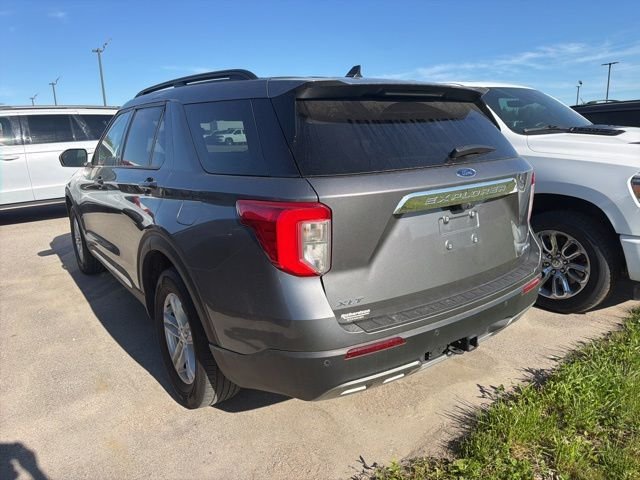 Certified Used 2023 Carbonized Gray Metallic Ford XLT image 10