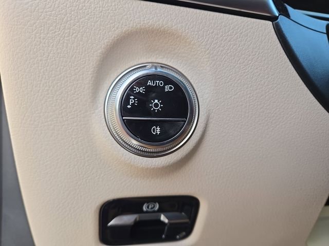 Certified Used 2026 White Mercedes-Benz C 300 image 19