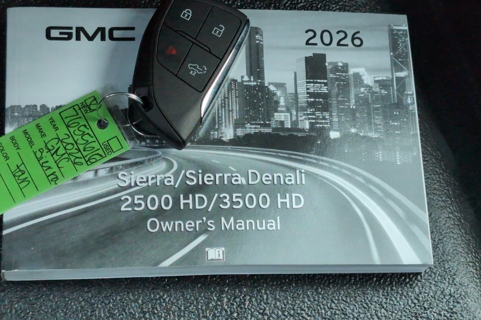 2026 GMC Sierra 2500HD Pro - Photo 9