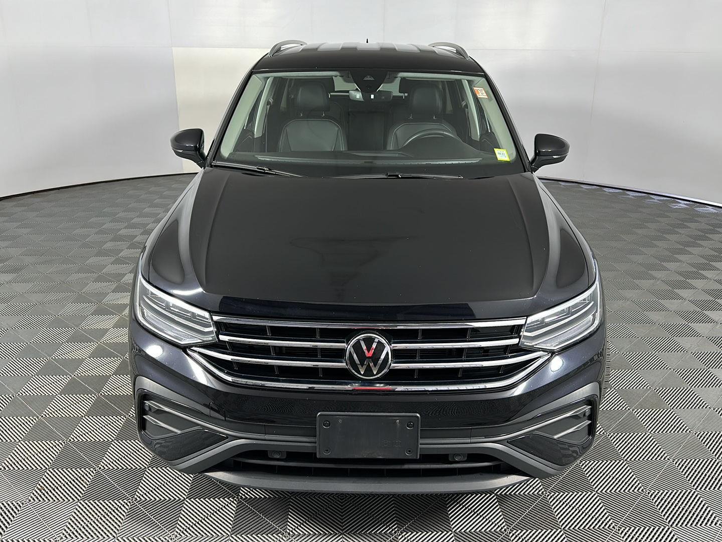 Certified Used 2024 Deep Black Pearl Volkswagen SE image 3
