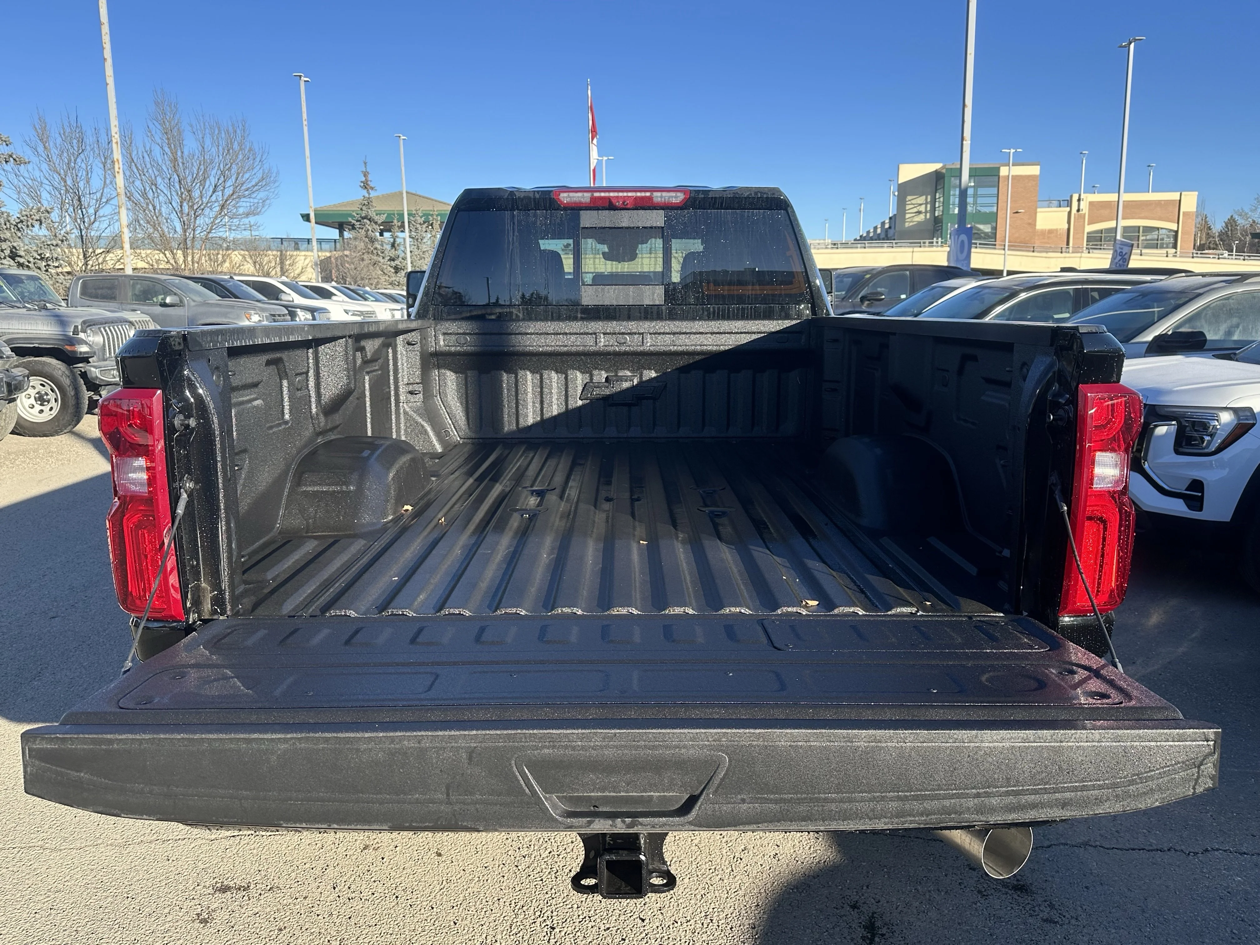New 2026 Black Chevrolet High Country image 9