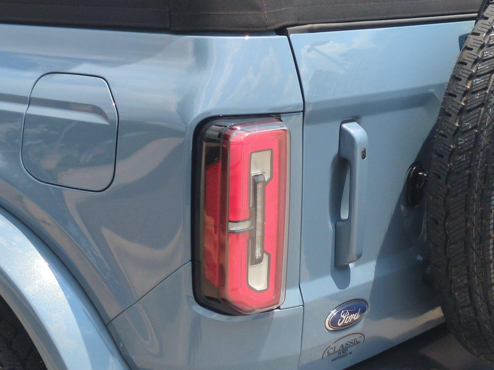 Used 2023 Azure Gray Metallic Tri-Coat Ford Outer Banks image 12