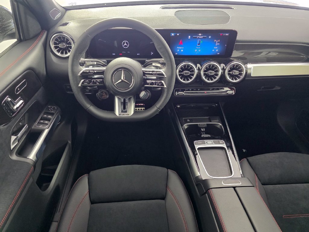 2026 Mercedes-Benz GLB AMG GLB 35 - Photo 29