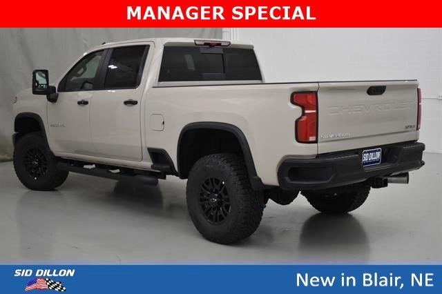2026 Chevrolet Silverado 2500 HD ZR2 - Photo 16