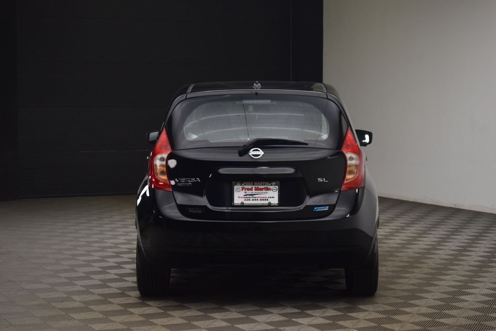 Used 2015 Black Nissan SL image 6