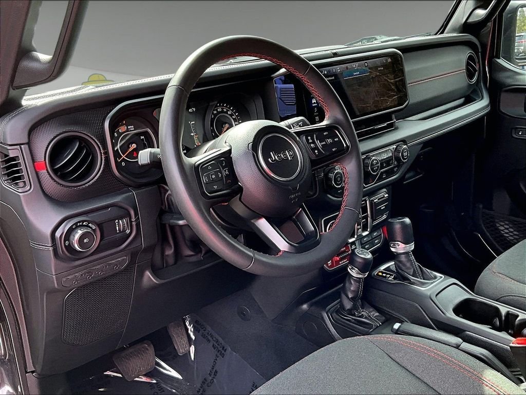 Used 2024 Gray Jeep Rubicon image 13