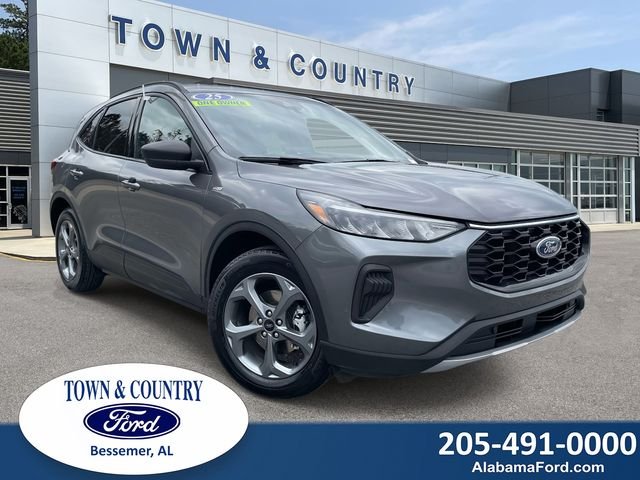 2025 Ford Escape ST-Line FWD's photo