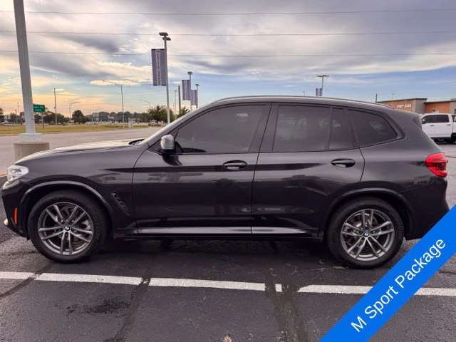 Used 2019 Dark Graphite BMW xDrive30i image 4