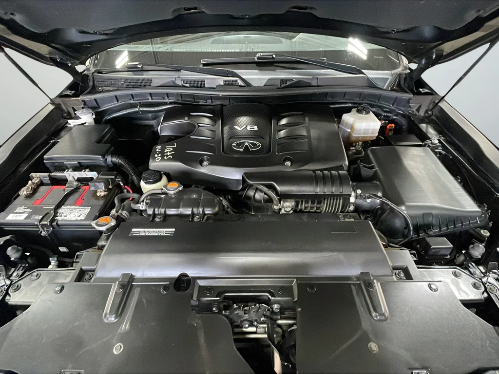 Used 2019 Black INFINITI LUXE image 36