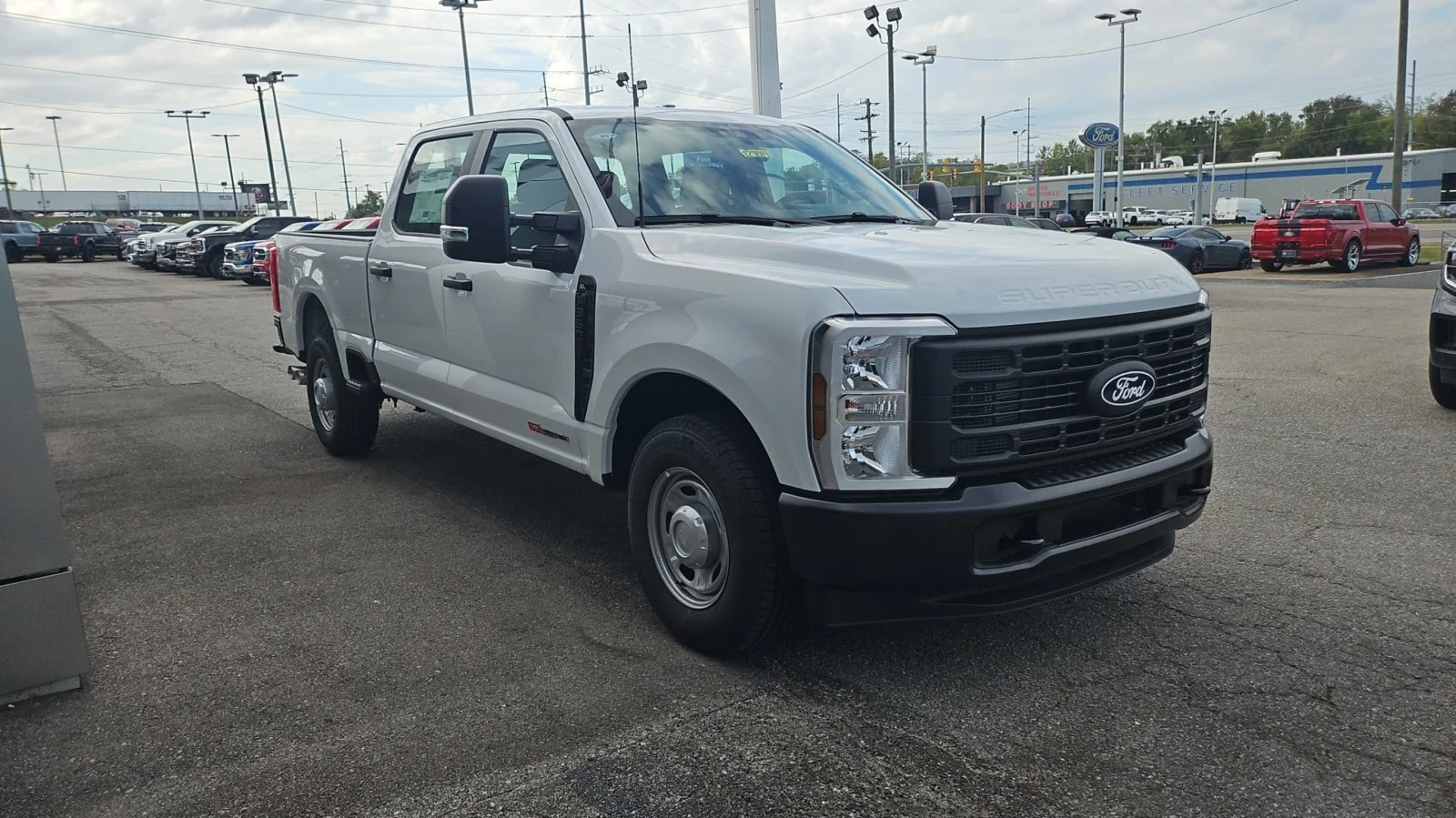 New 2027 Oxford White Ford XL 2WD image 6
