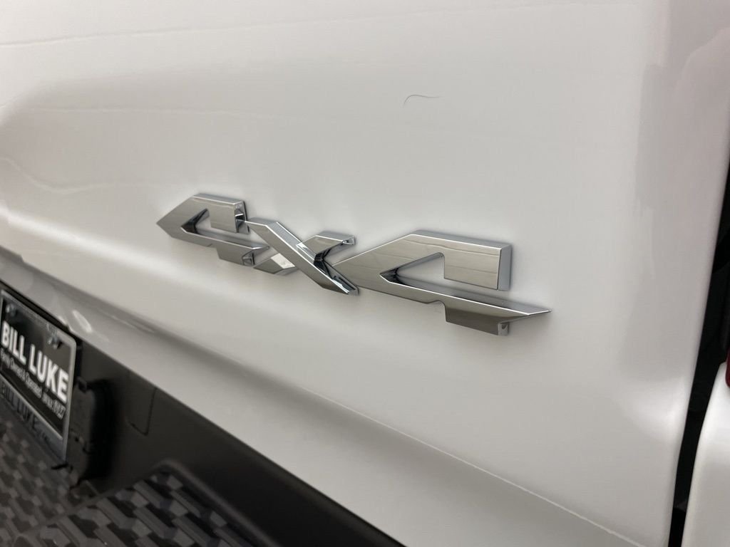 New 2026 Bright White Clear-Coat Exterior Paint RAM Tungsten image 6