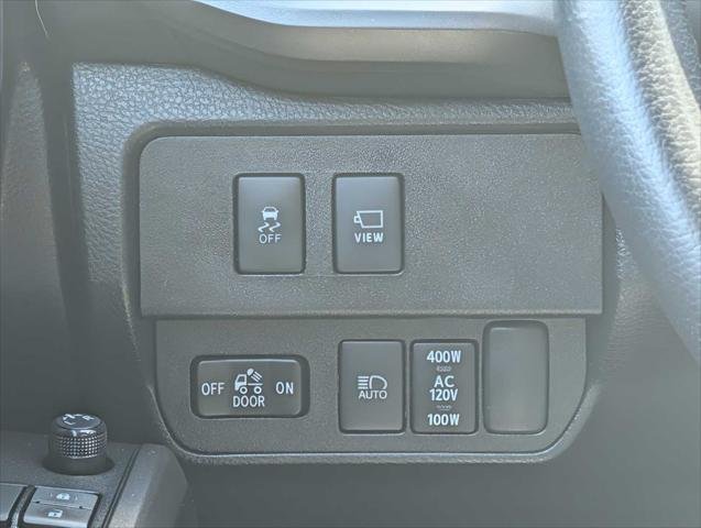 Certified Used 2022 MIDNIGHT BLACK METAL Toyota  image 28