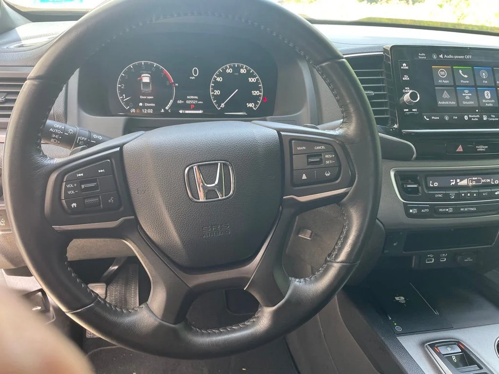Used 2024 Gray Honda RTL image 12