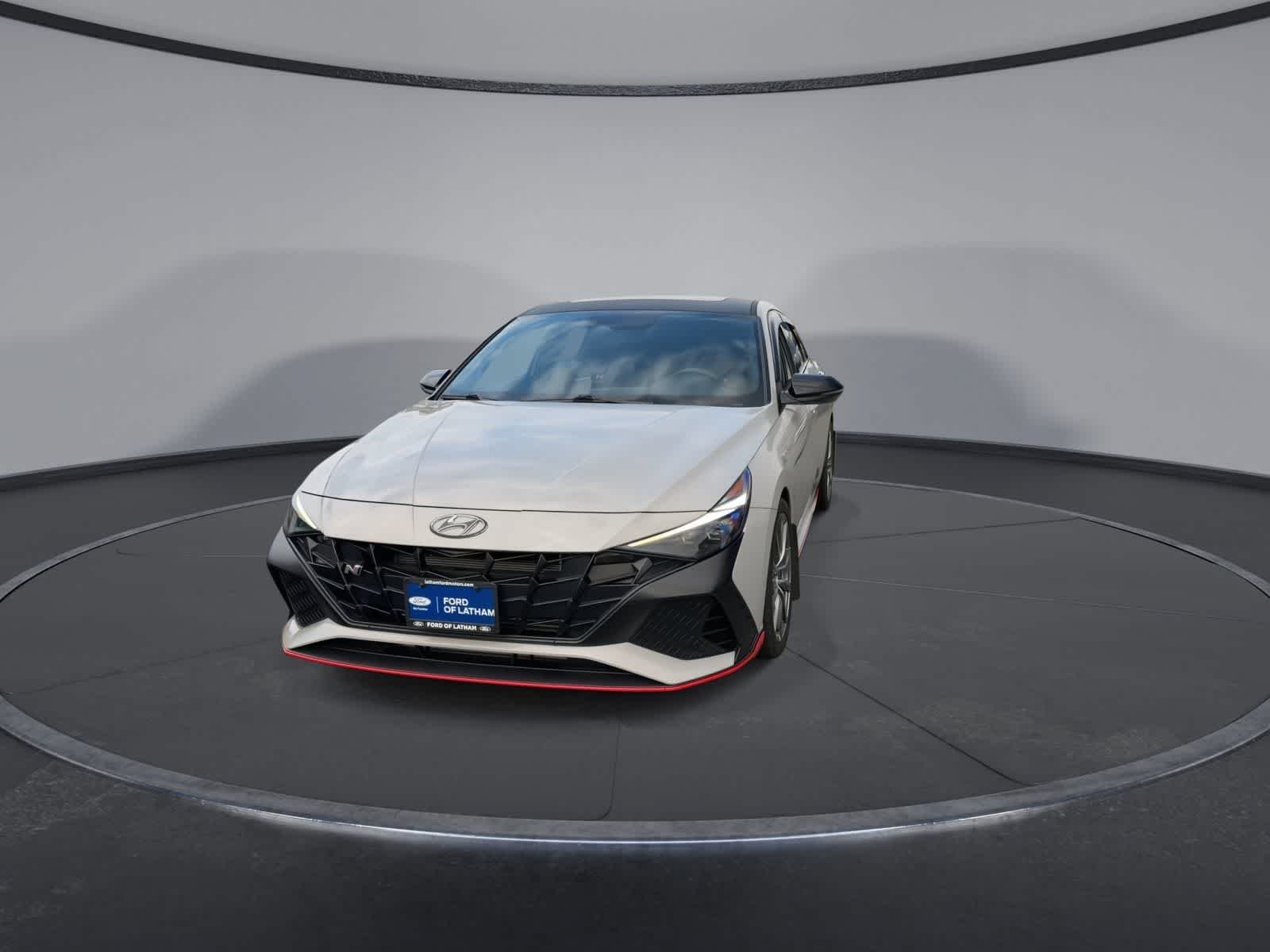 Used 2022 Gray Hyundai  image 3