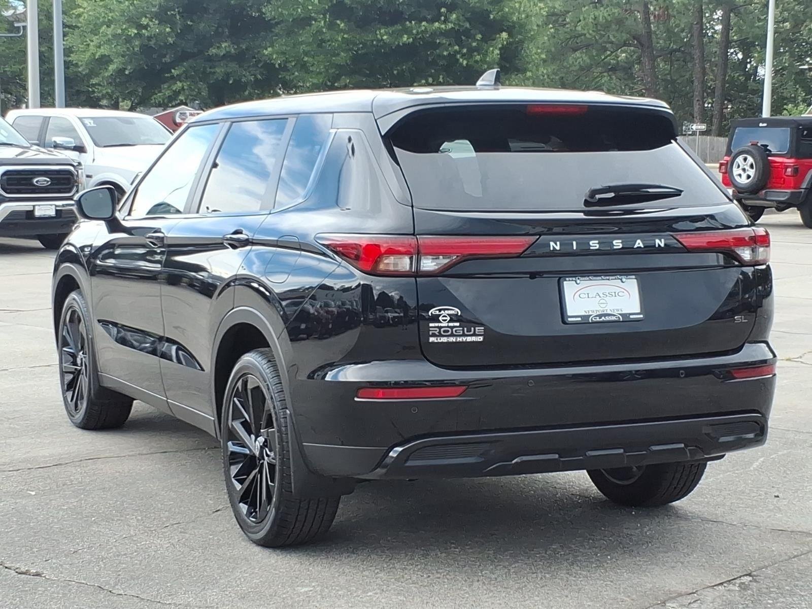 New 2026 Cosmic Black Nissan SL image 9